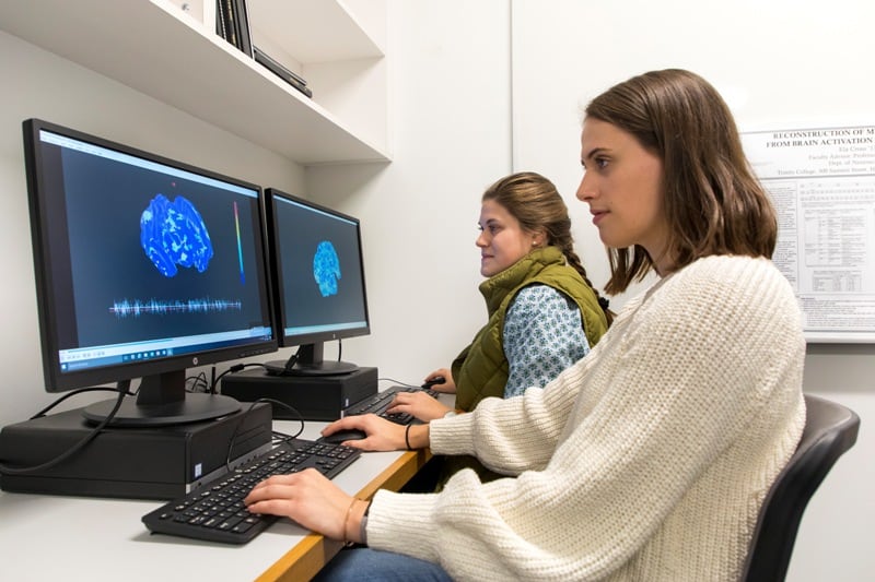 students in computer lab